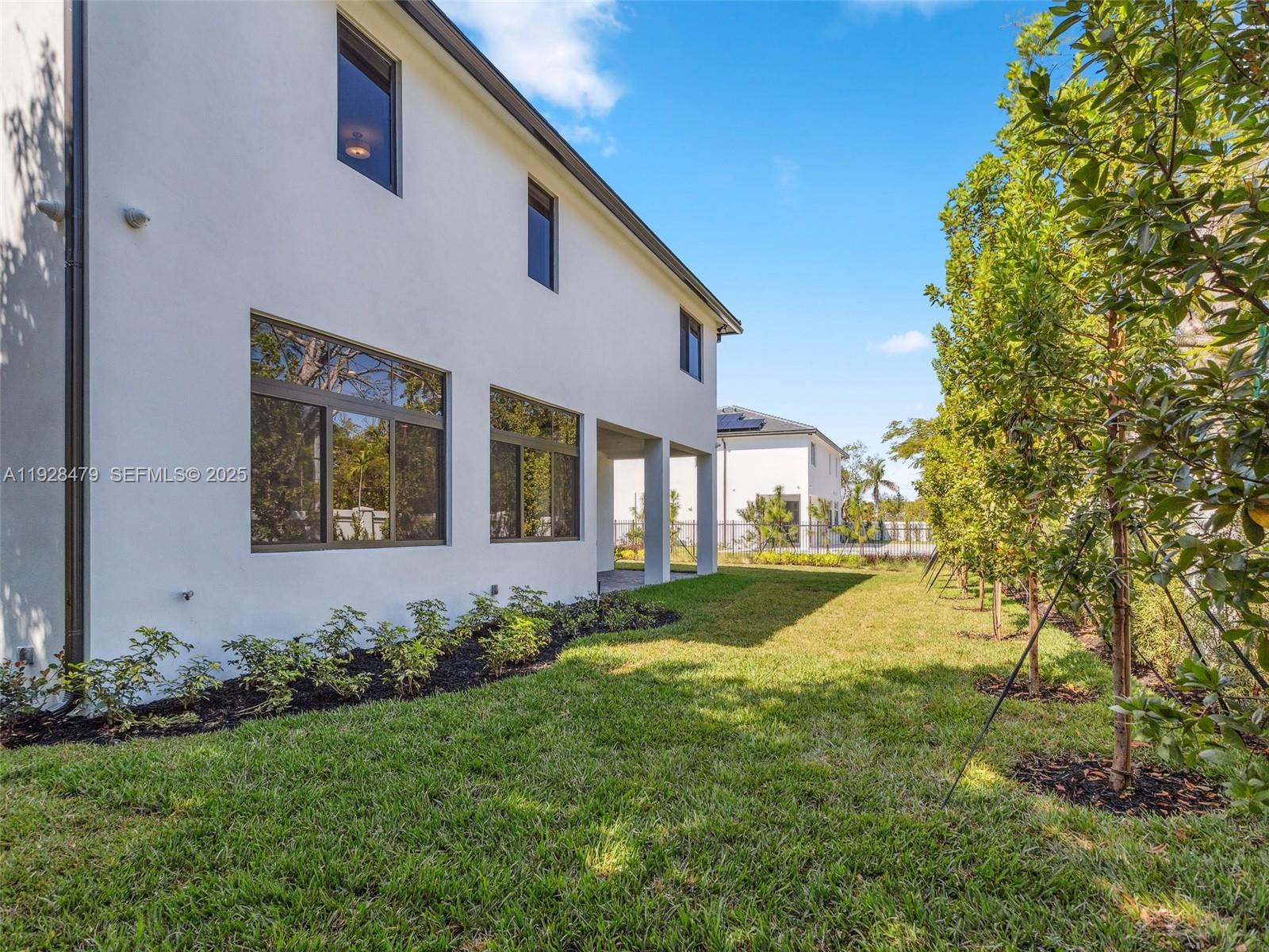 Подробнее 7285 4 / 4 4143 кв.футов $ 2025-12-10 0 Фото