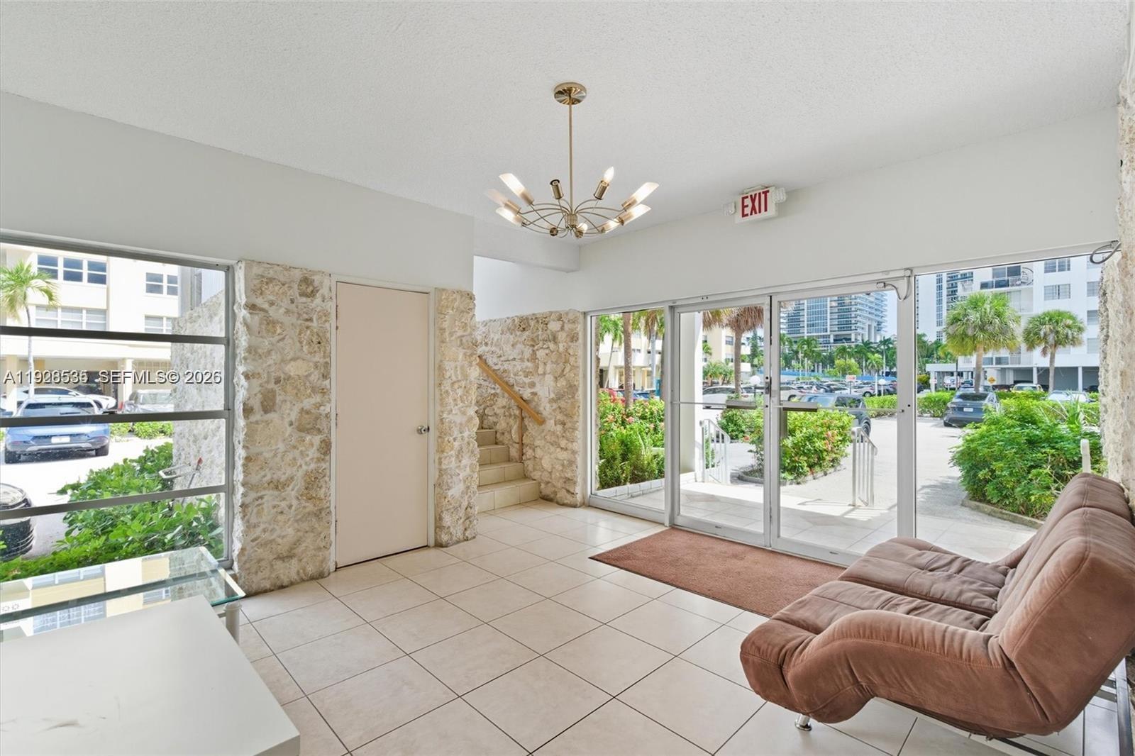 Photo of 1833 Ocean Dr  #1807, Hallandale Beach, Florida, 33009 - 