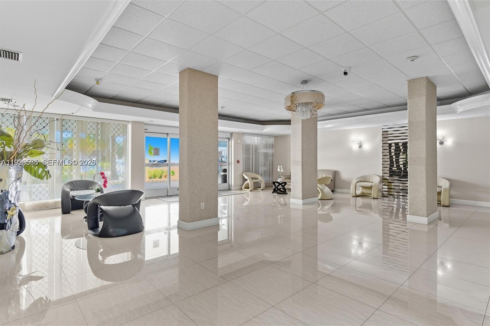 Photo of 1833 Ocean Dr  #1807, Hallandale Beach, Florida, 33009 - 