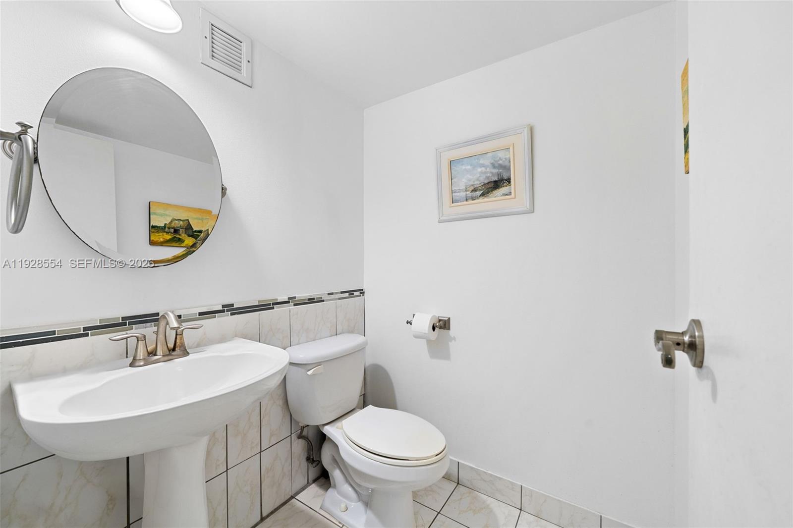 Photo of 2101 Atlantic Shores Blvd  #118, Hallandale Beach, Florida, 33009 - 