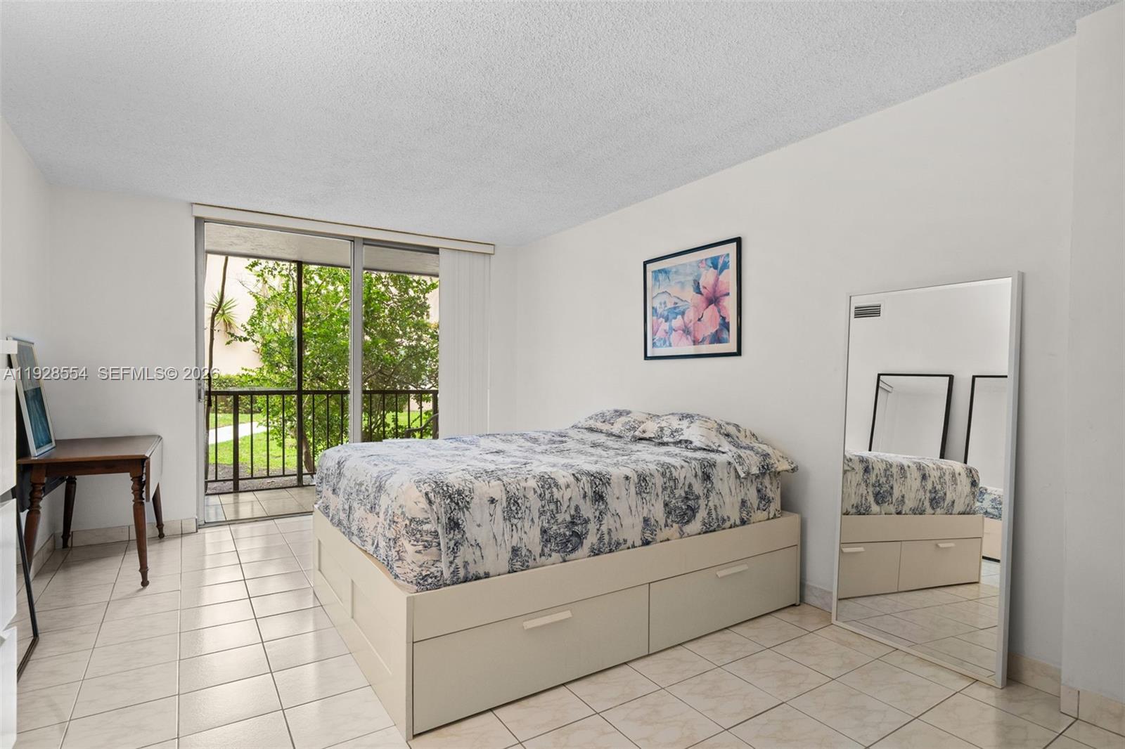 Photo of 2101 Atlantic Shores Blvd  #118, Hallandale Beach, Florida, 33009 - 