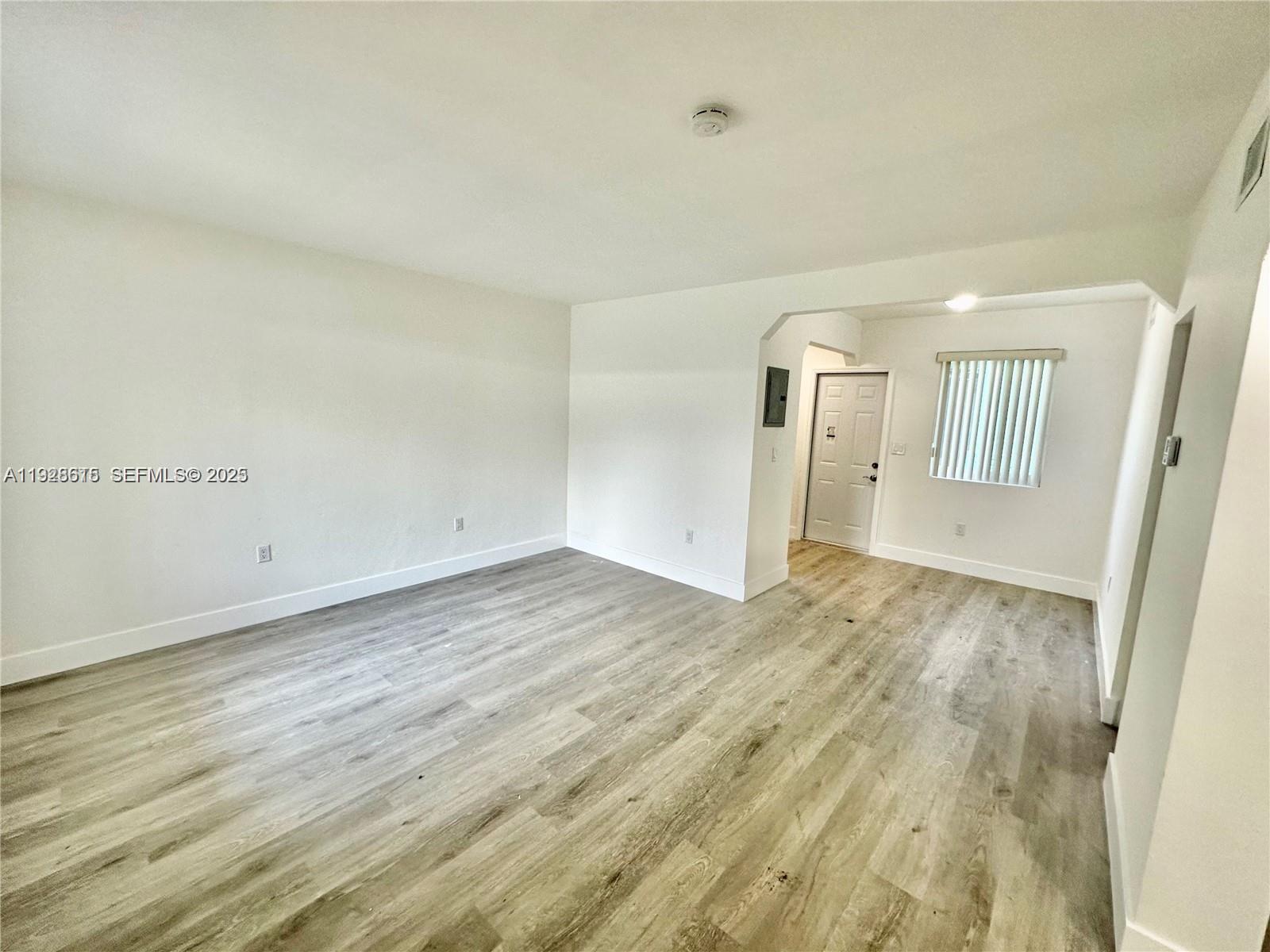   /  1394 sq. ft. $ 2025-12-10 0 Photo