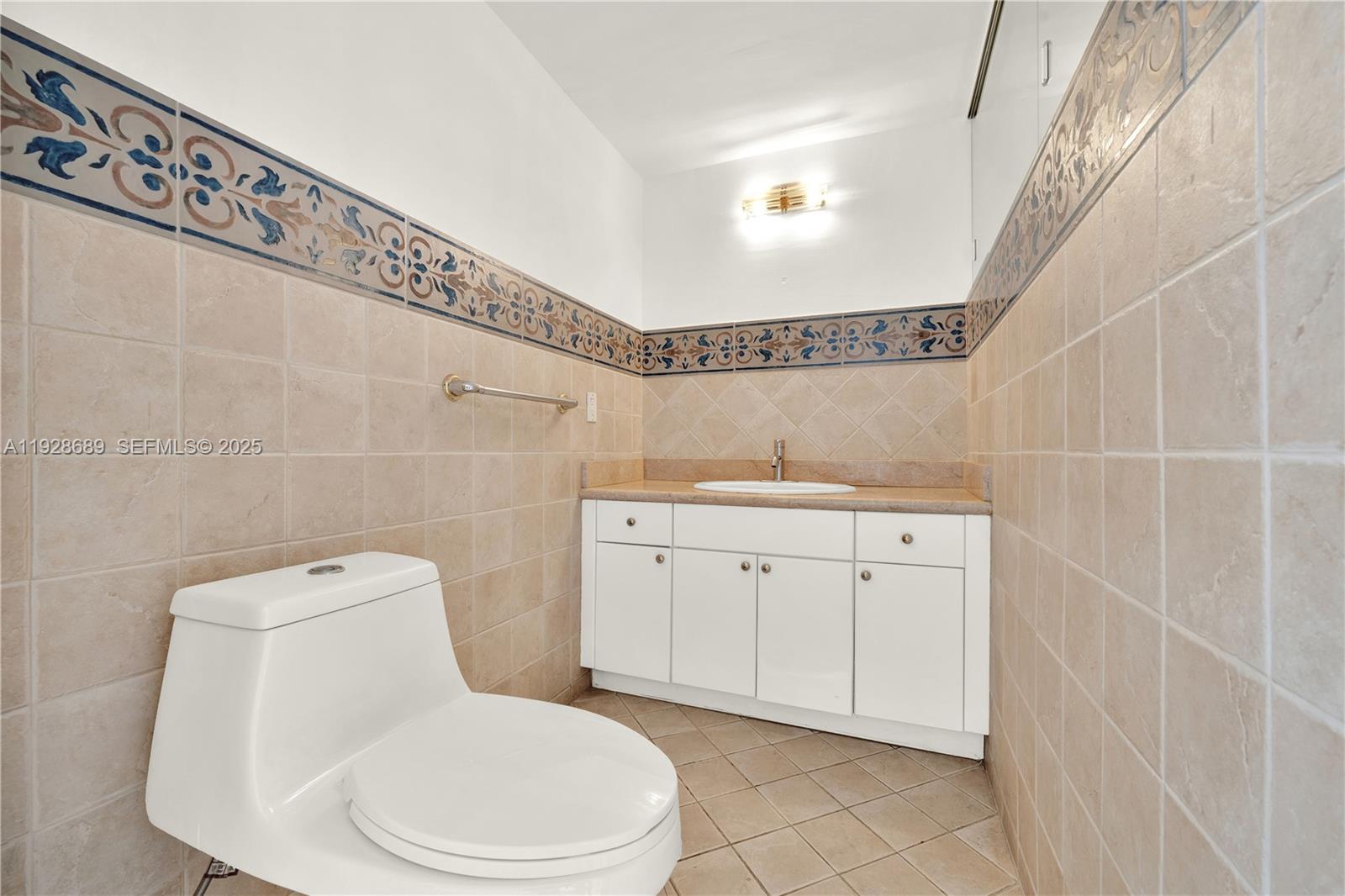 Photo of 385 Poinciana Dr #1230, Sunny Isles Beach, Florida, 33160 -