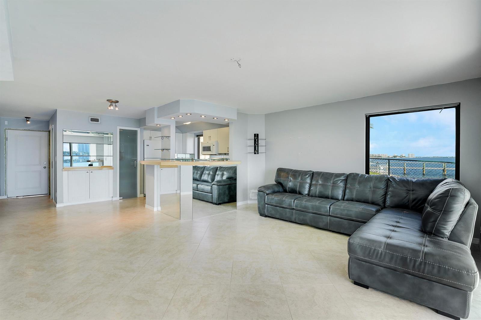 Ver detalles / 0 sq. ft. $ 2026-03-17 0 foto