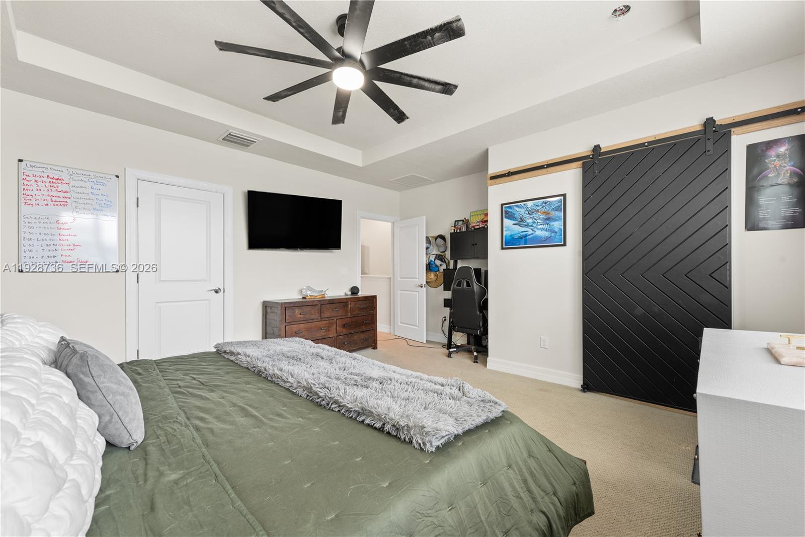 1030 3 / 3 1421 sq. ft. $ 2025-12-10 0 Photo