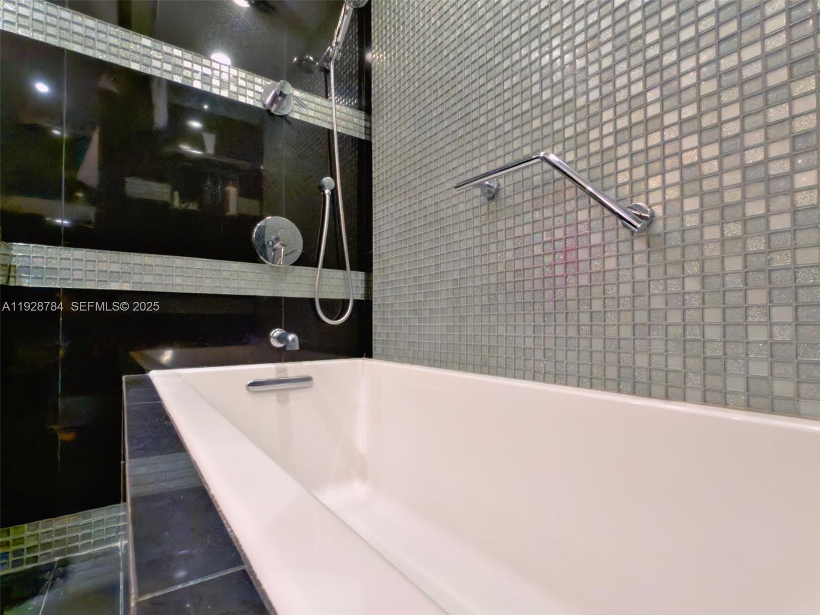 Photo of 600 Three Islands Blvd #1112, Hallandale Beach, Florida, 33009 -