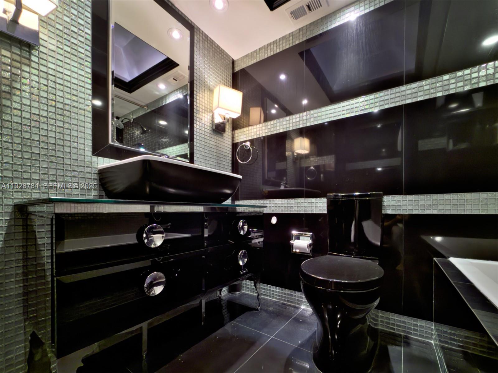 Photo of 600 Three Islands Blvd #1112, Hallandale Beach, Florida, 33009 -