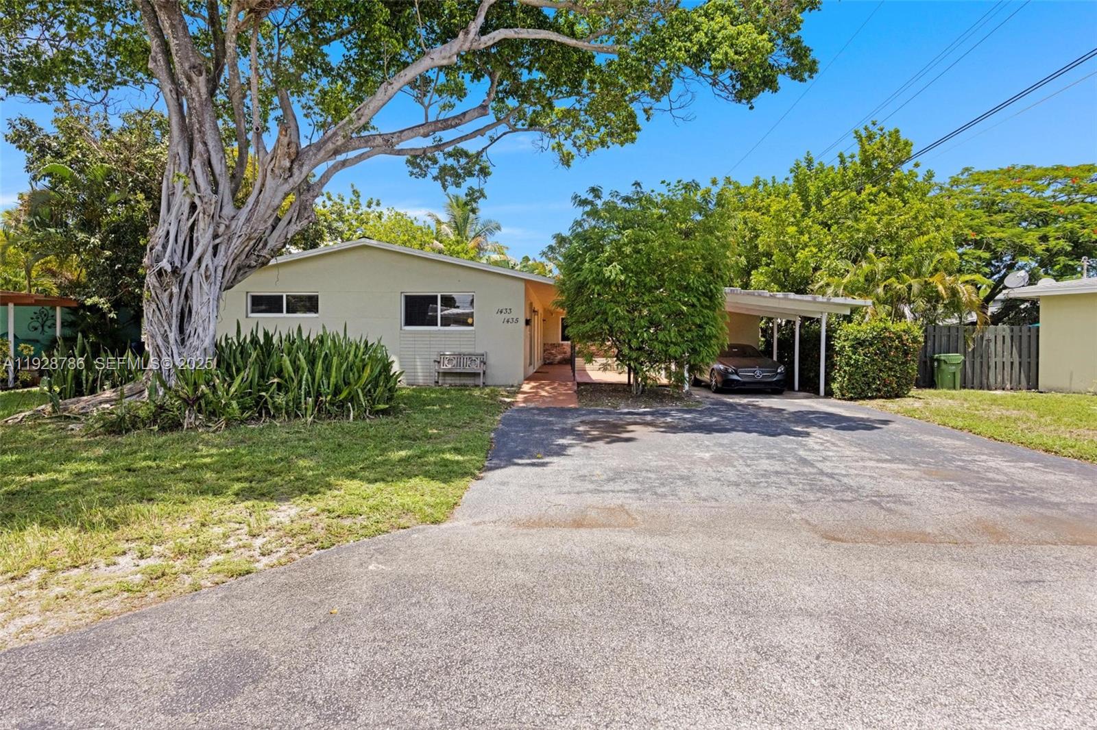 See details / 1828 sq. ft. $ 2025-12-10 0 Photo