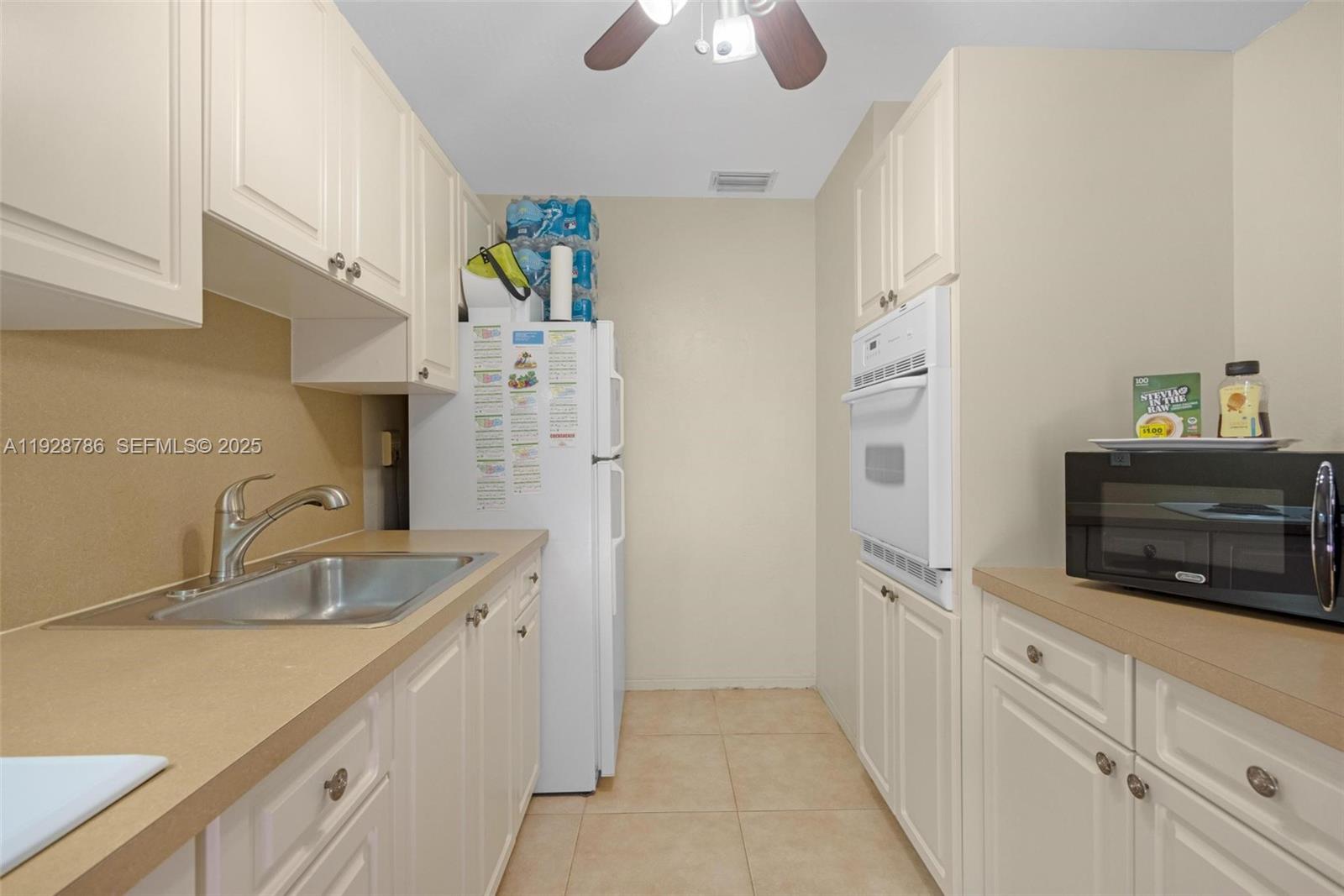 See details / 1828 sq. ft. $ 2025-12-10 0 Photo