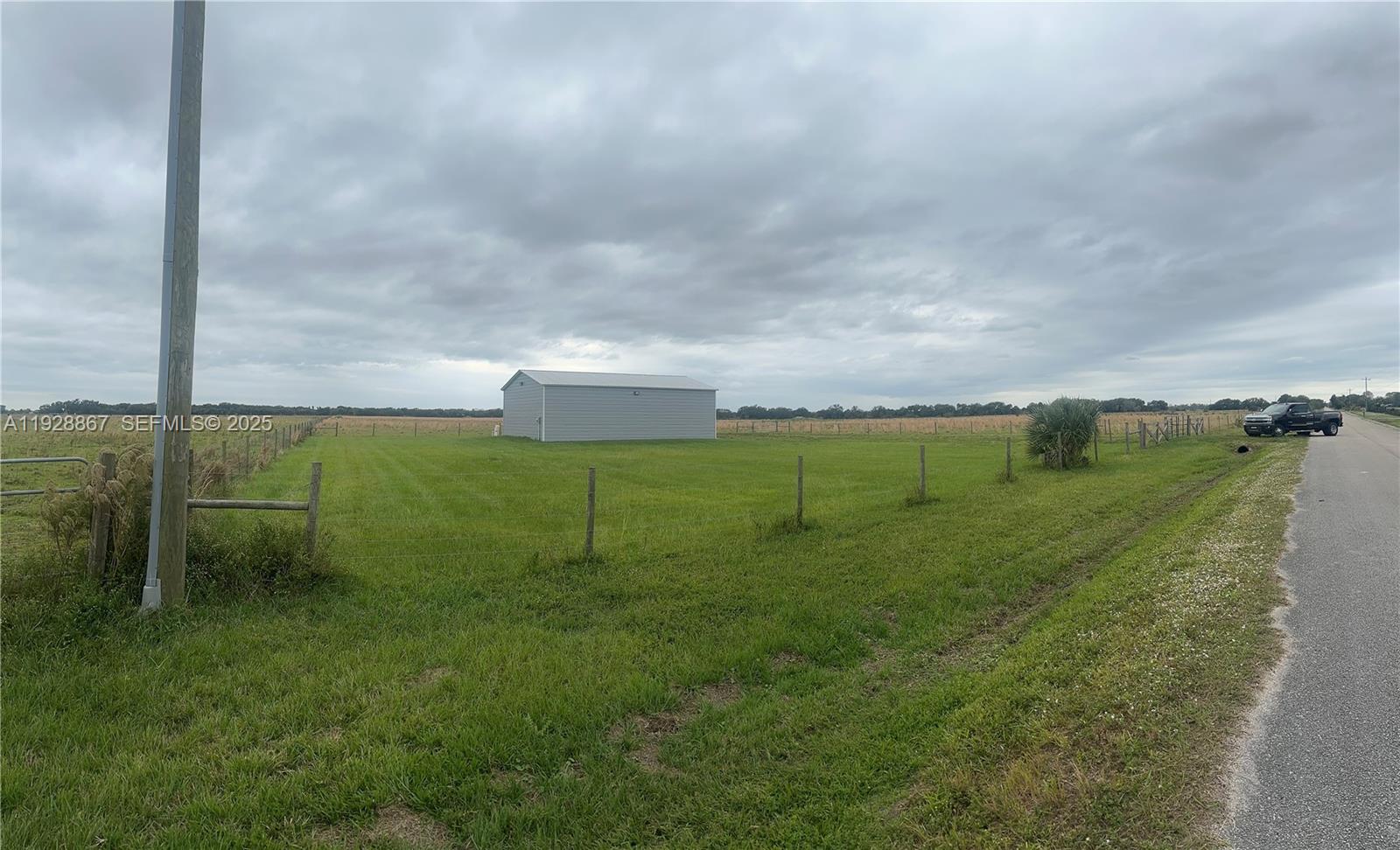 See details / sq. ft. $ 2025-12-10 0 Photo