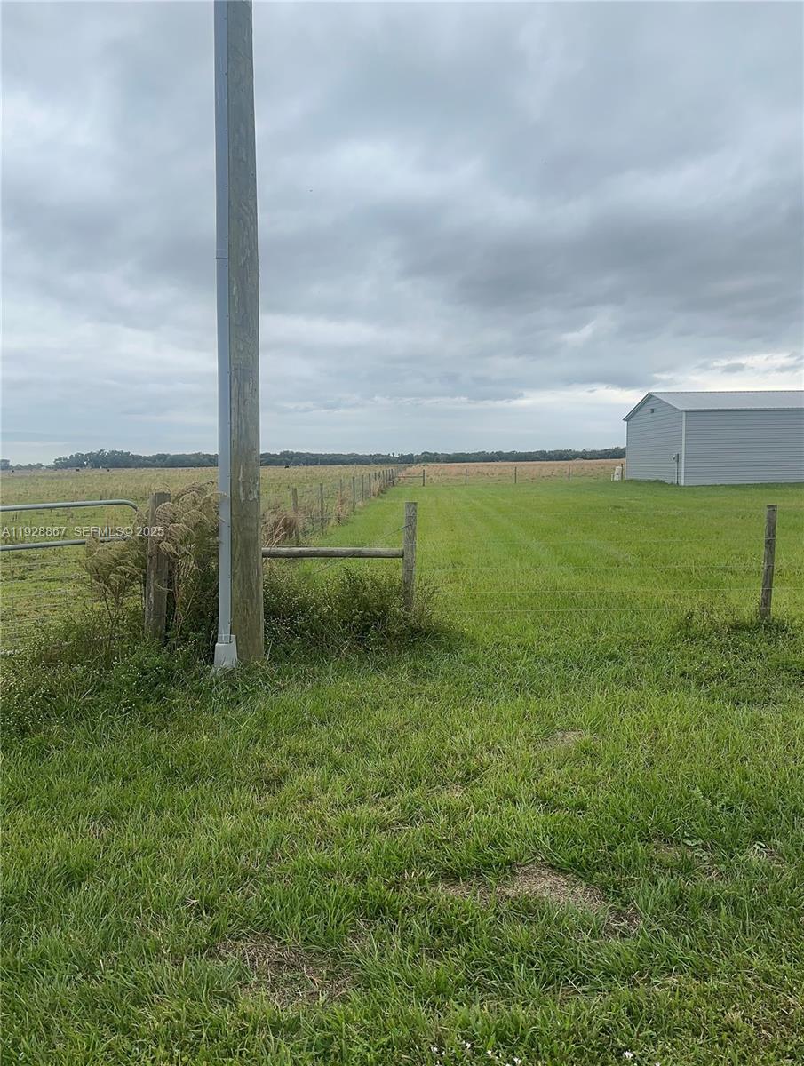 See details / sq. ft. $ 2025-12-10 0 Photo