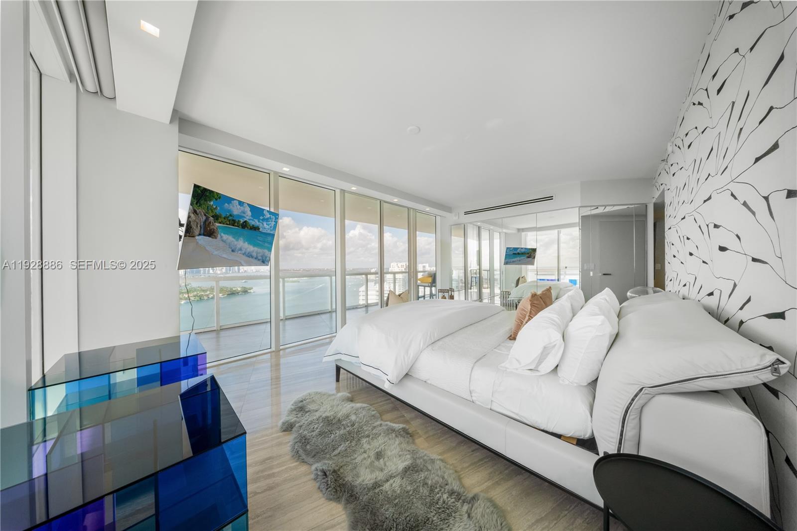 Photo of 450 Alton Rd  #3301, Miami Beach, Florida, 33139 - 