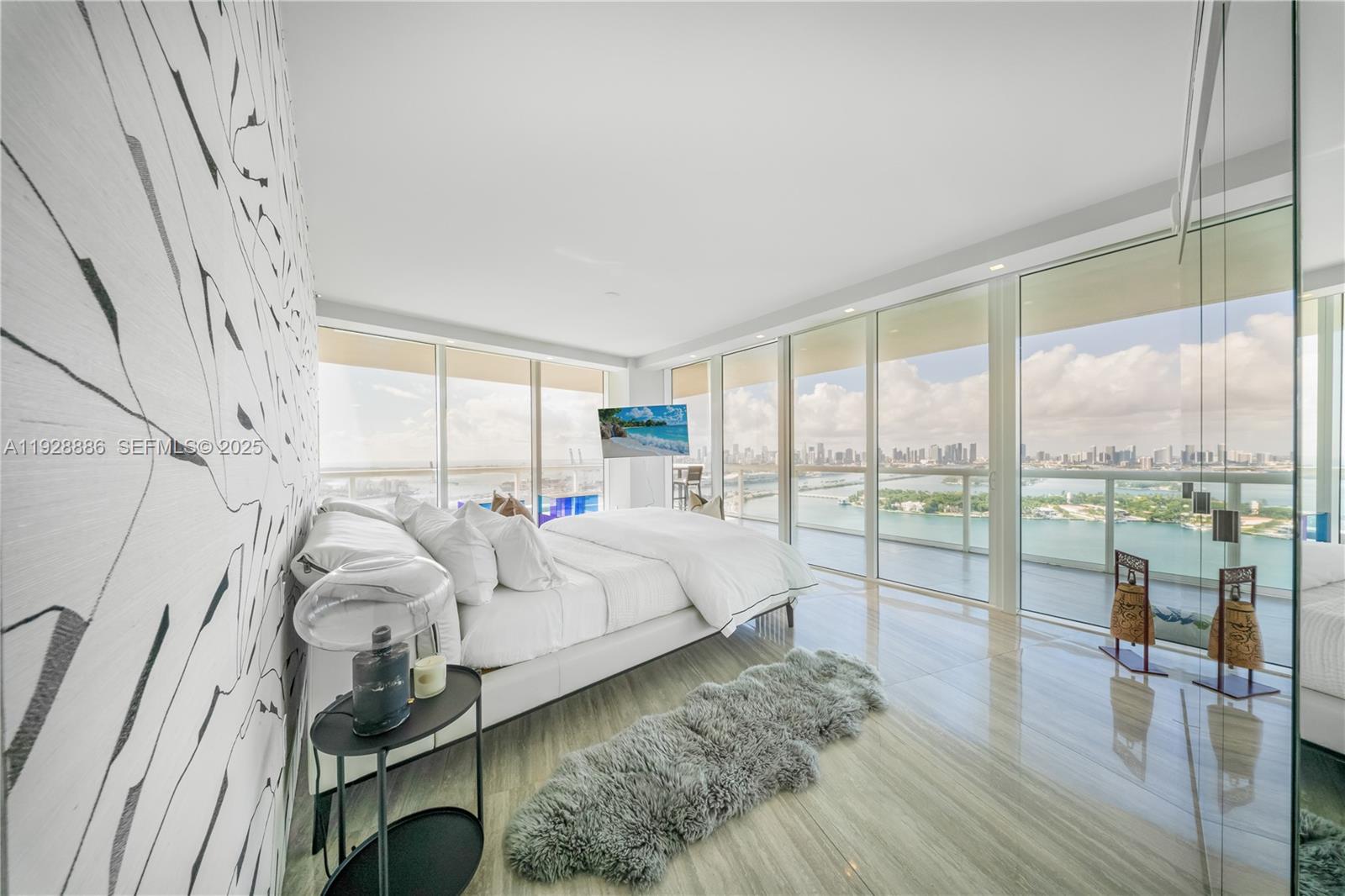 Photo of 450 Alton Rd  #3301, Miami Beach, Florida, 33139 - 