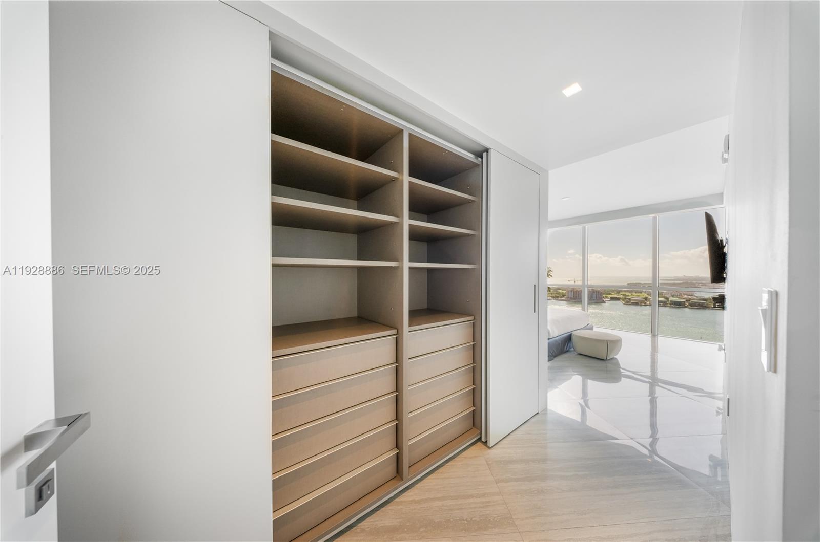 Photo of 450 Alton Rd  #3301, Miami Beach, Florida, 33139 - 