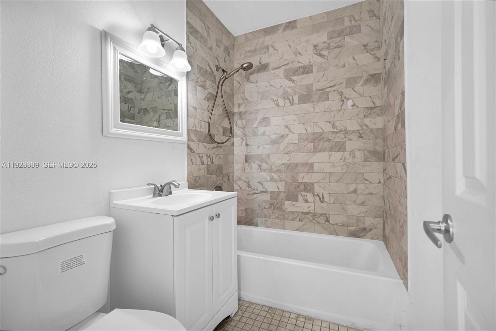 Подробнее / 2428 кв.футов $ 2025-12-11 0 Фото