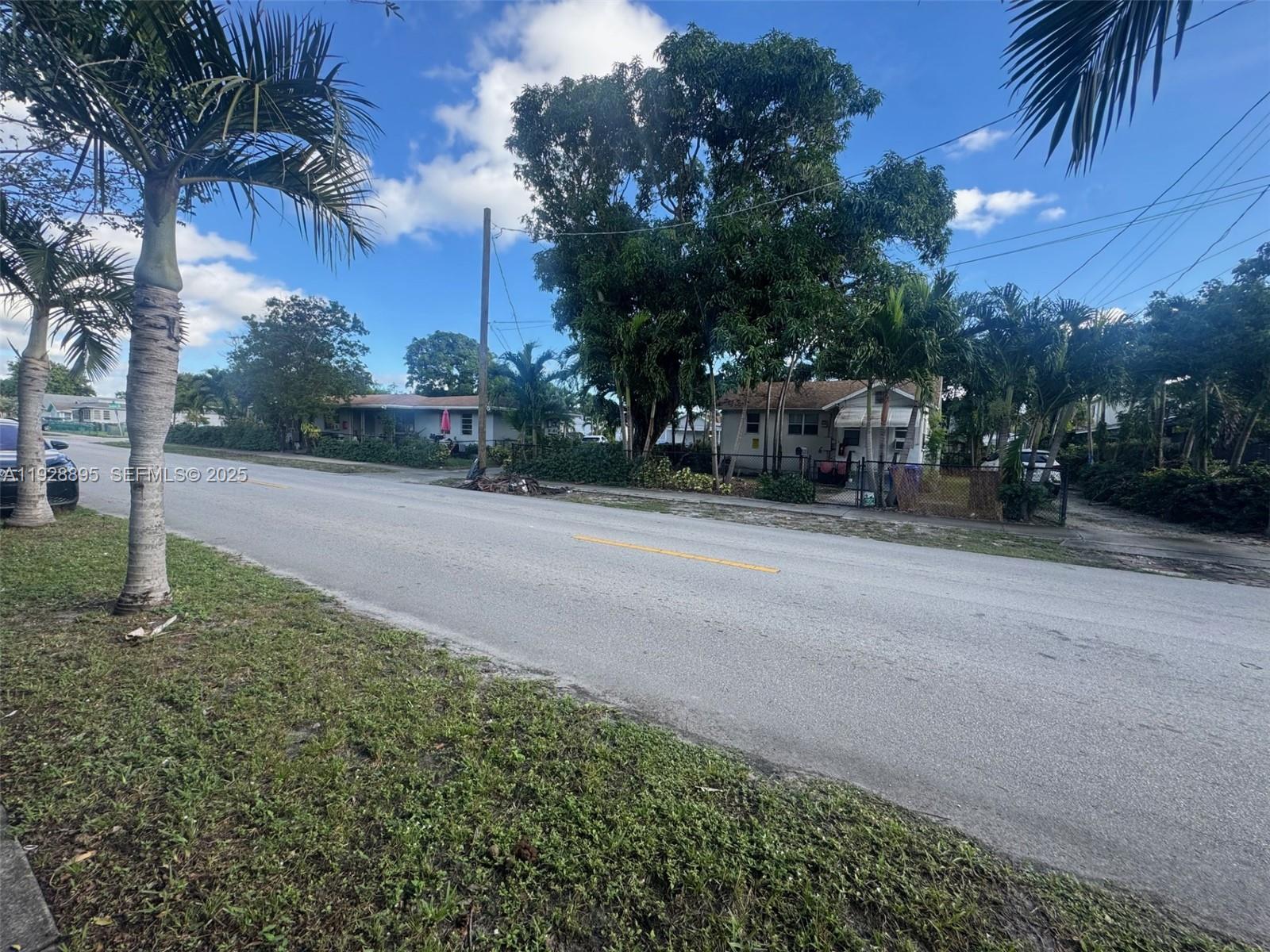 See details 1-7 / sq. ft. $ 2025-12-11 0 Photo