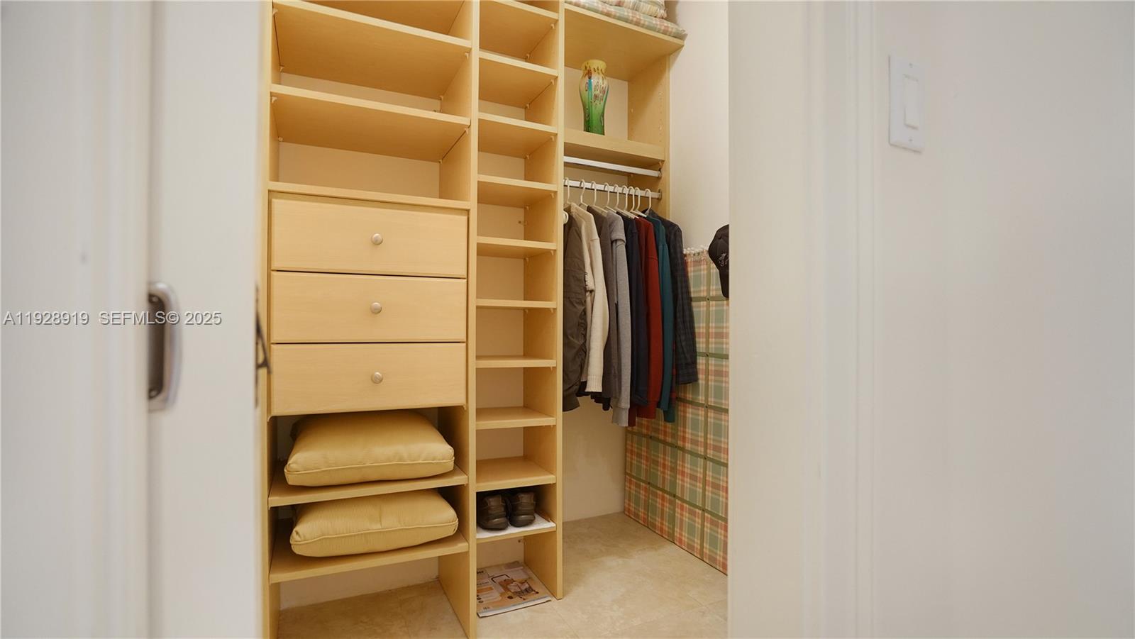 Photo of 3600 Mystic Pointe Dr  #115, Aventura, Florida, 33180 - 