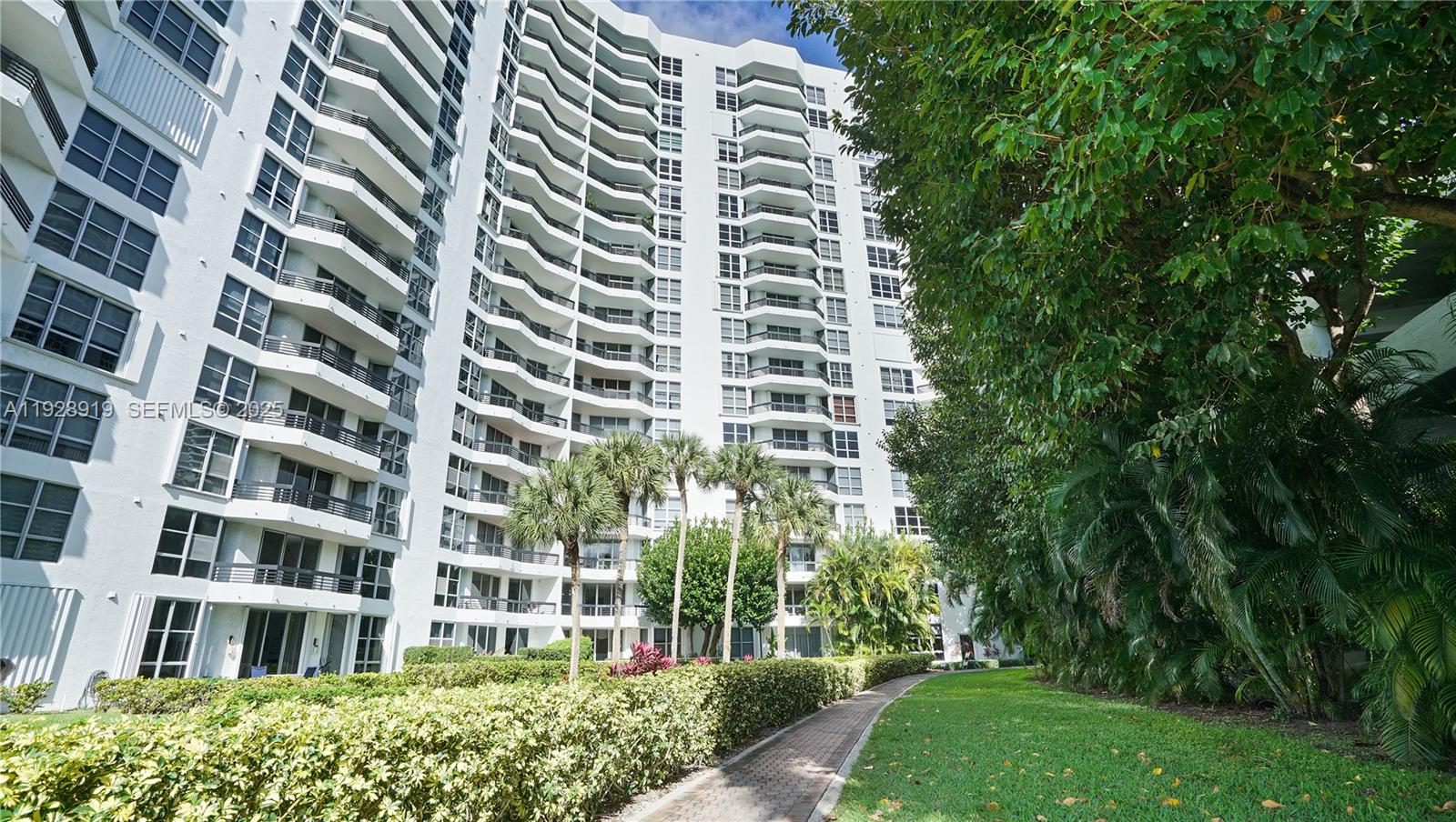 Photo of 3600 Mystic Pointe Dr  #115, Aventura, Florida, 33180 - 