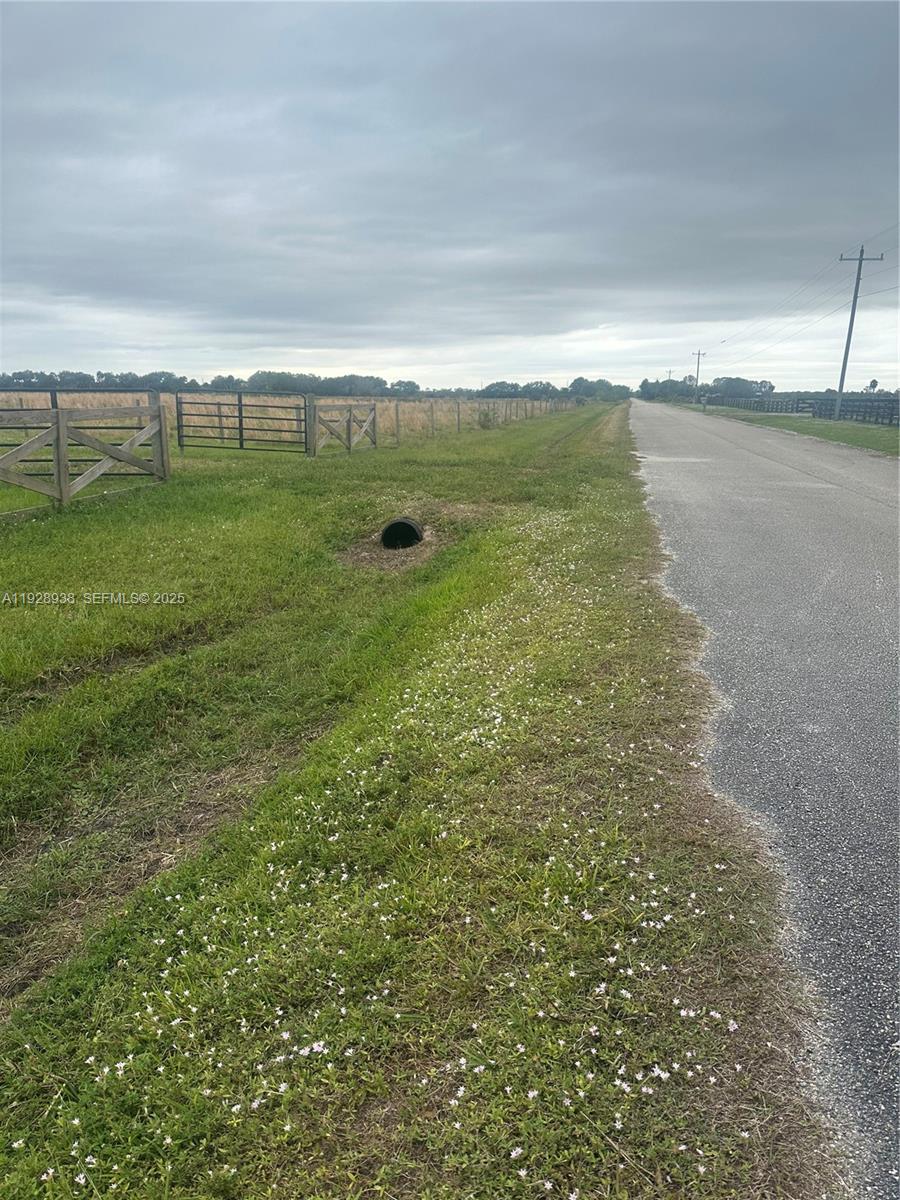 See details / sq. ft. $ 2025-12-11 0 Photo