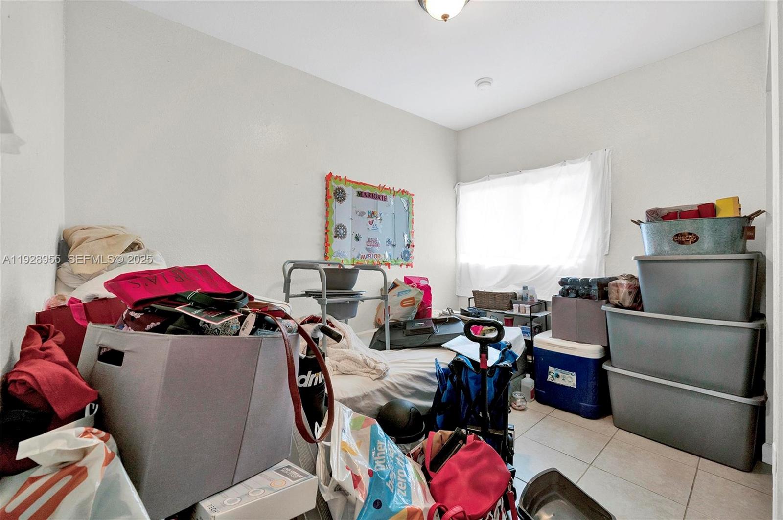 See details / 4951 sq. ft. $ 2025-12-11 0 Photo