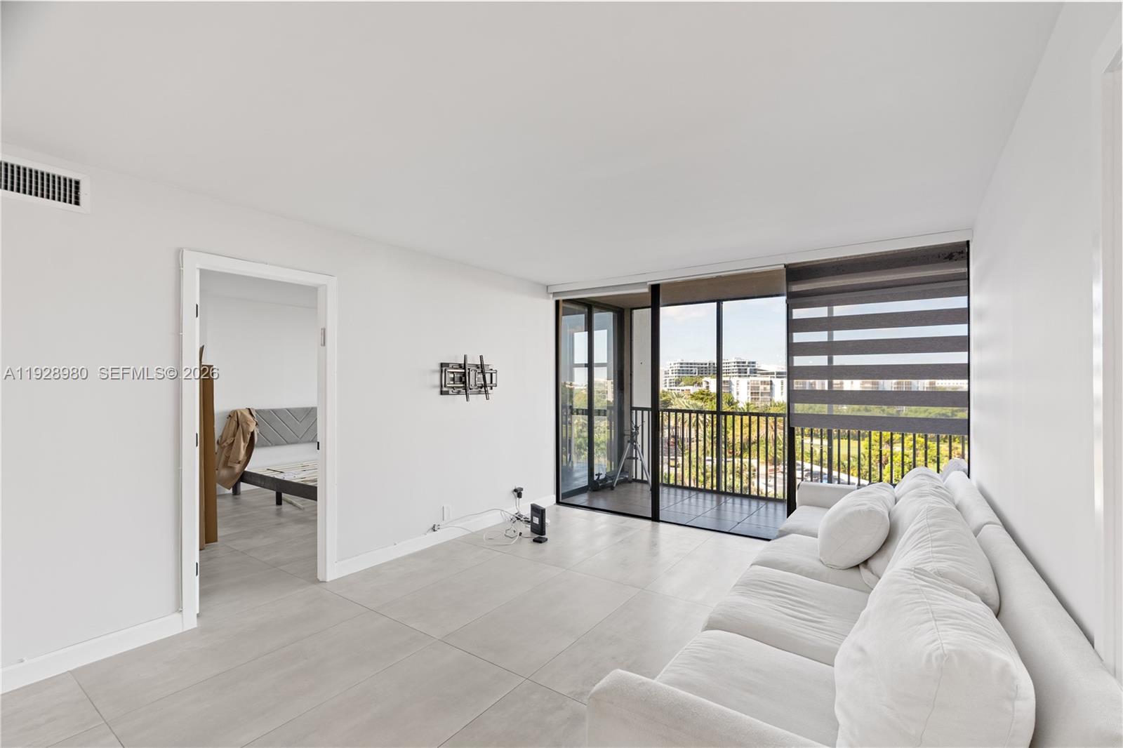 Photo of 20301 Country Club Dr #722, Aventura, Florida, 33180 -