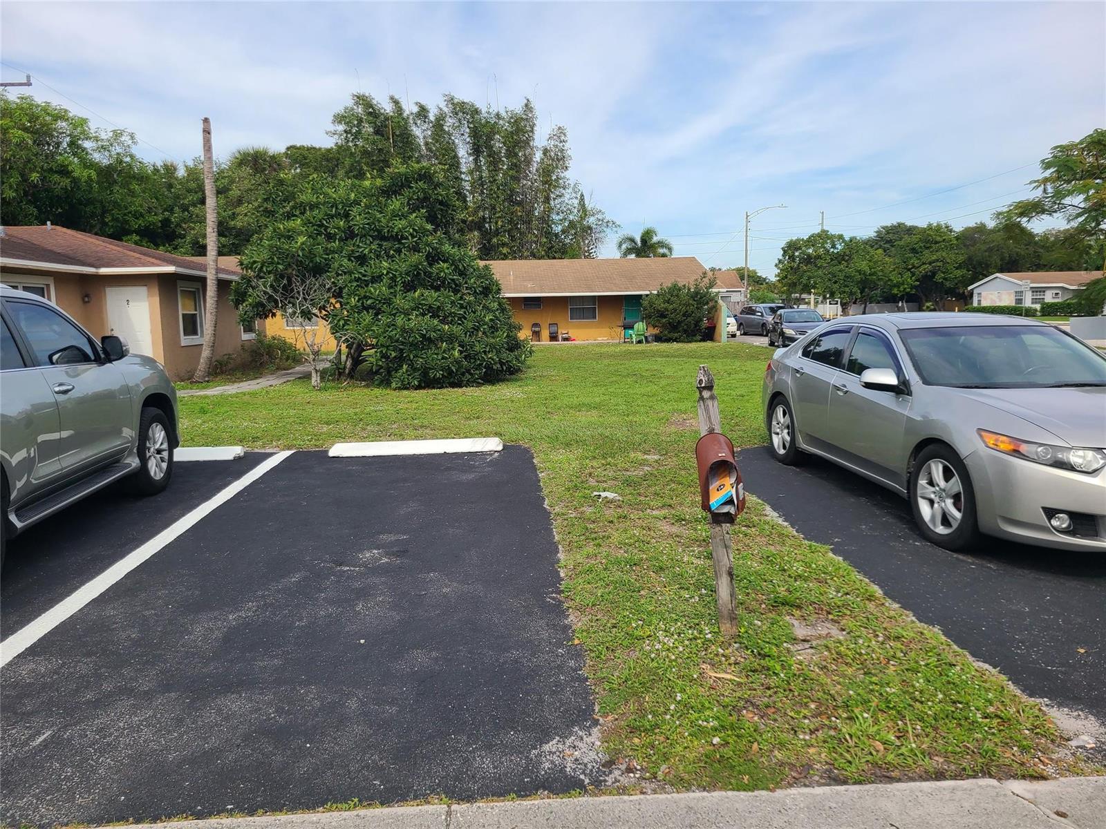   / 0  sq. ft. $ 2026-06-09 0 foto