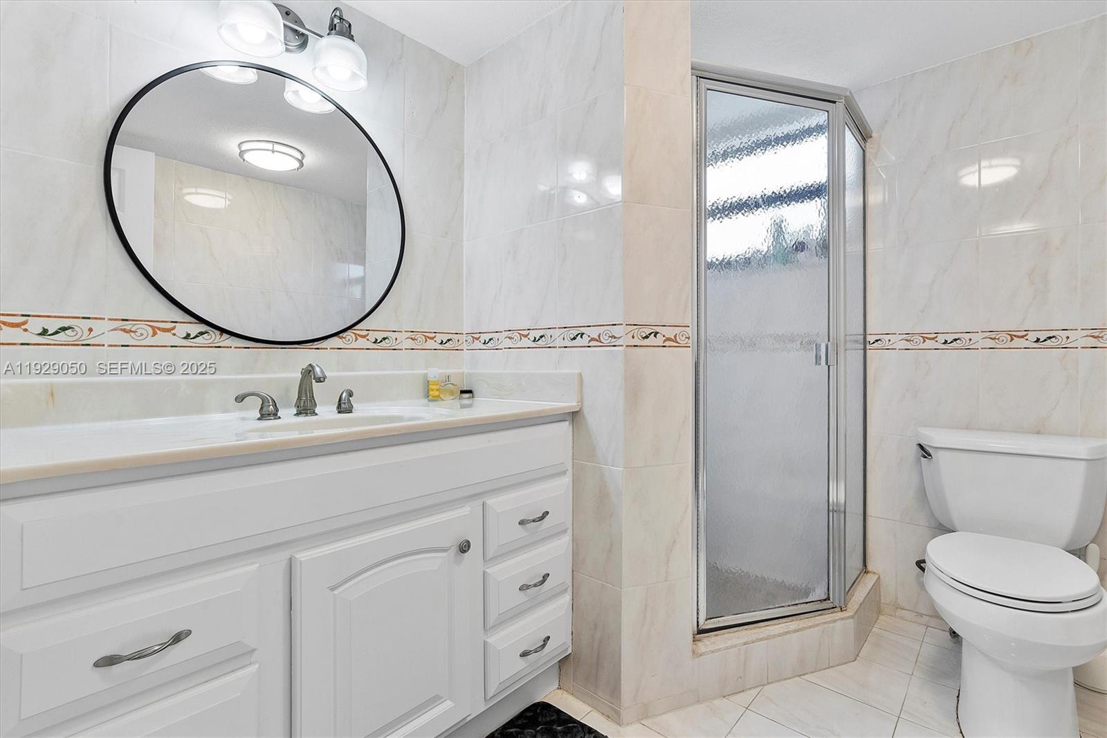 Photo of 2401 Ocean Dr  #605, Hollywood, Florida, 33019 - 