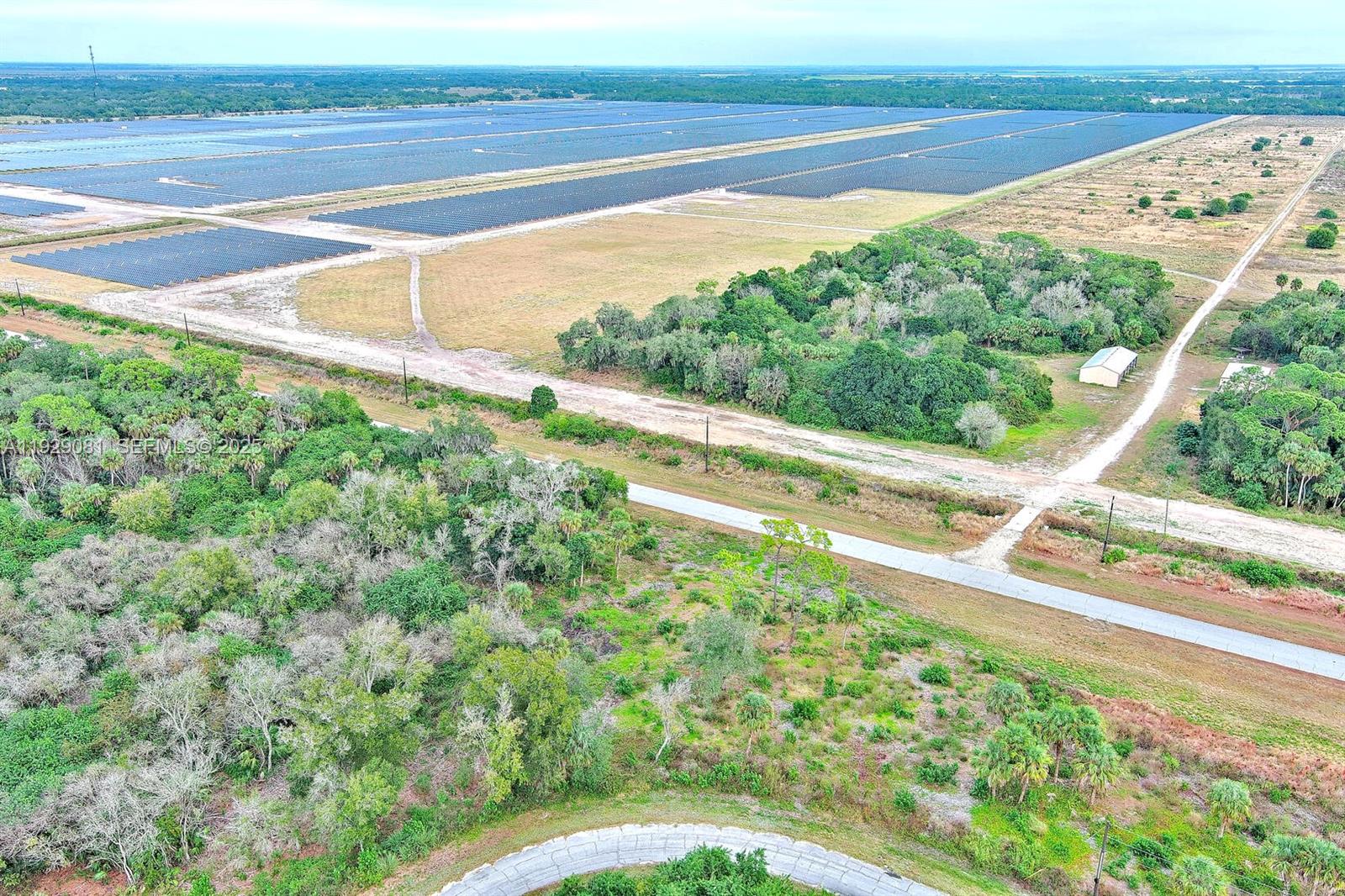 Подробнее / кв.футов $ 2025-12-11 0 Фото