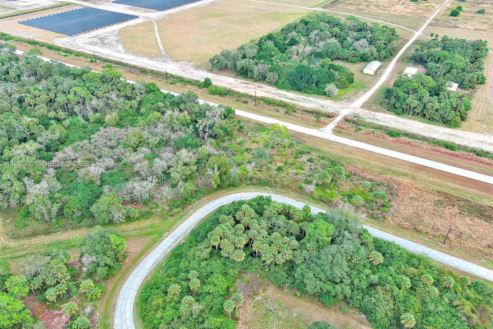 Подробнее / кв.футов $ 2025-12-11 0 Фото