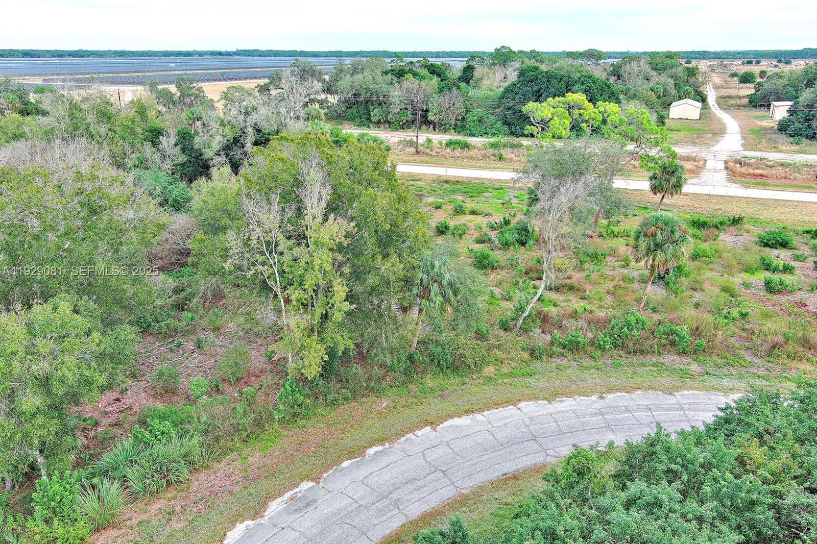 Подробнее / кв.футов $ 2025-12-11 0 Фото