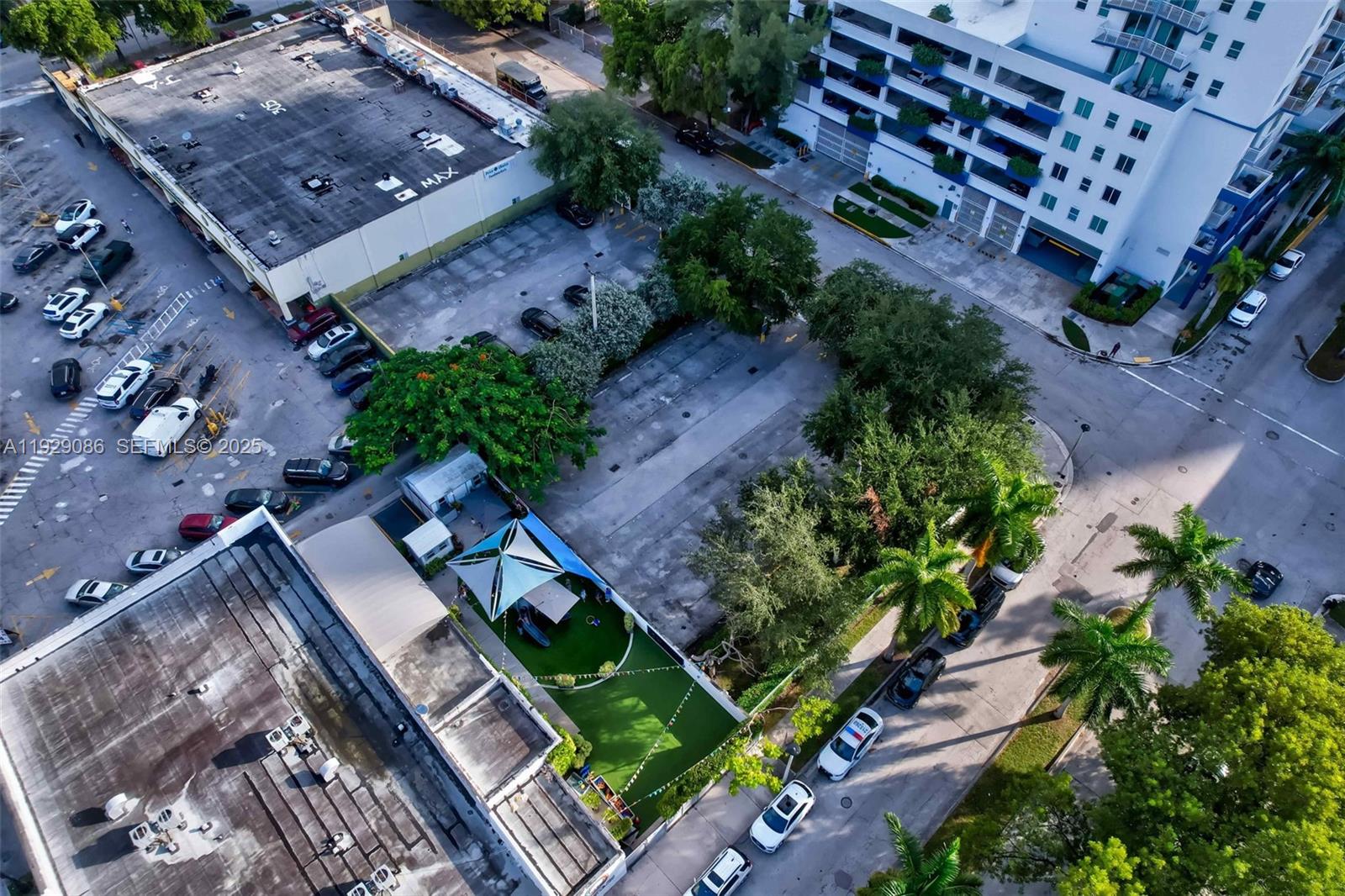 Подробнее / кв.футов $ 2025-12-11 0 Фото