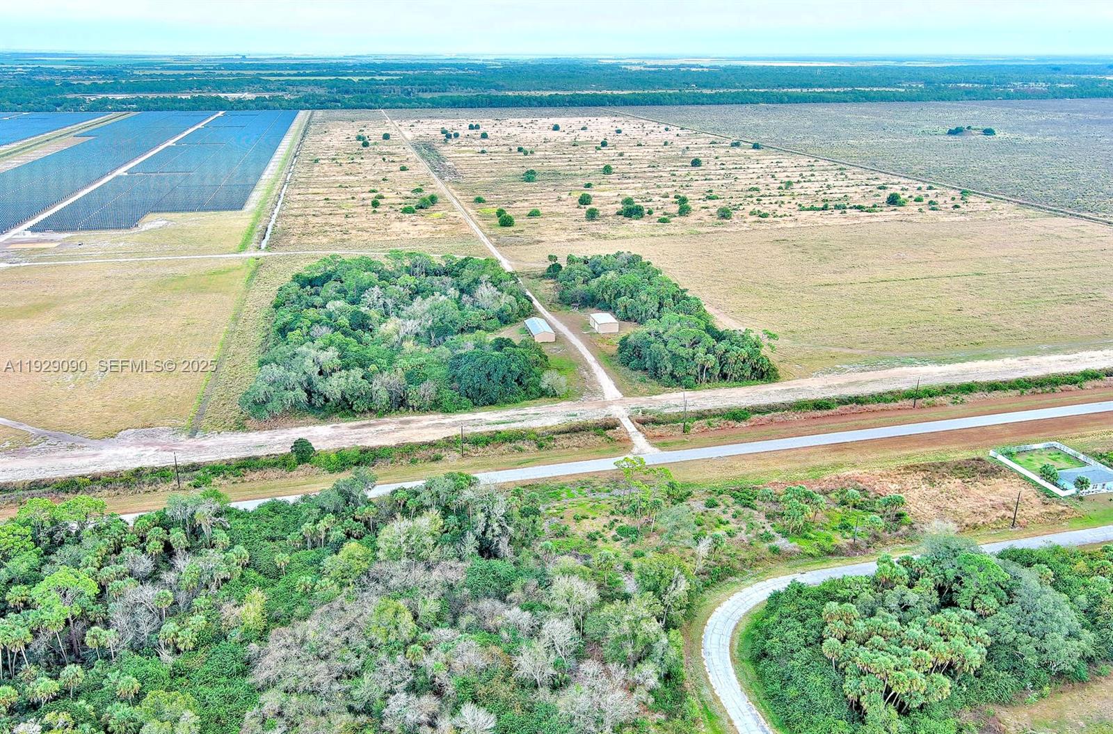 See details / sq. ft. $ 2025-12-11 0 Photo