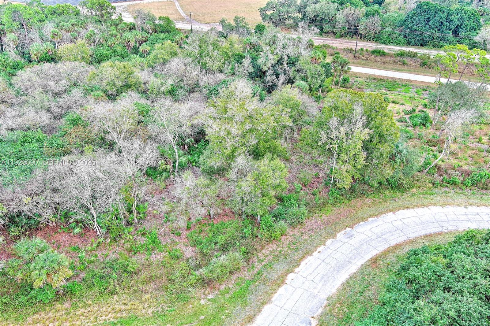 See details / sq. ft. $ 2025-12-11 0 Photo