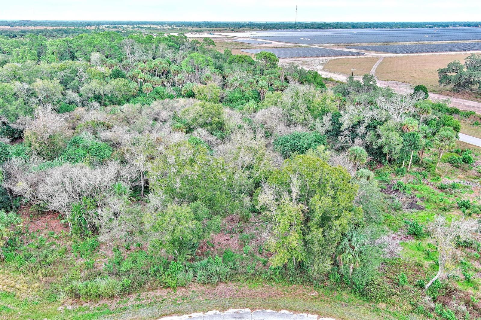 See details / sq. ft. $ 2025-12-11 0 Photo