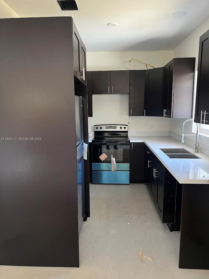 See details / 0 sq. ft. $ 2025-12-11 0 Photo