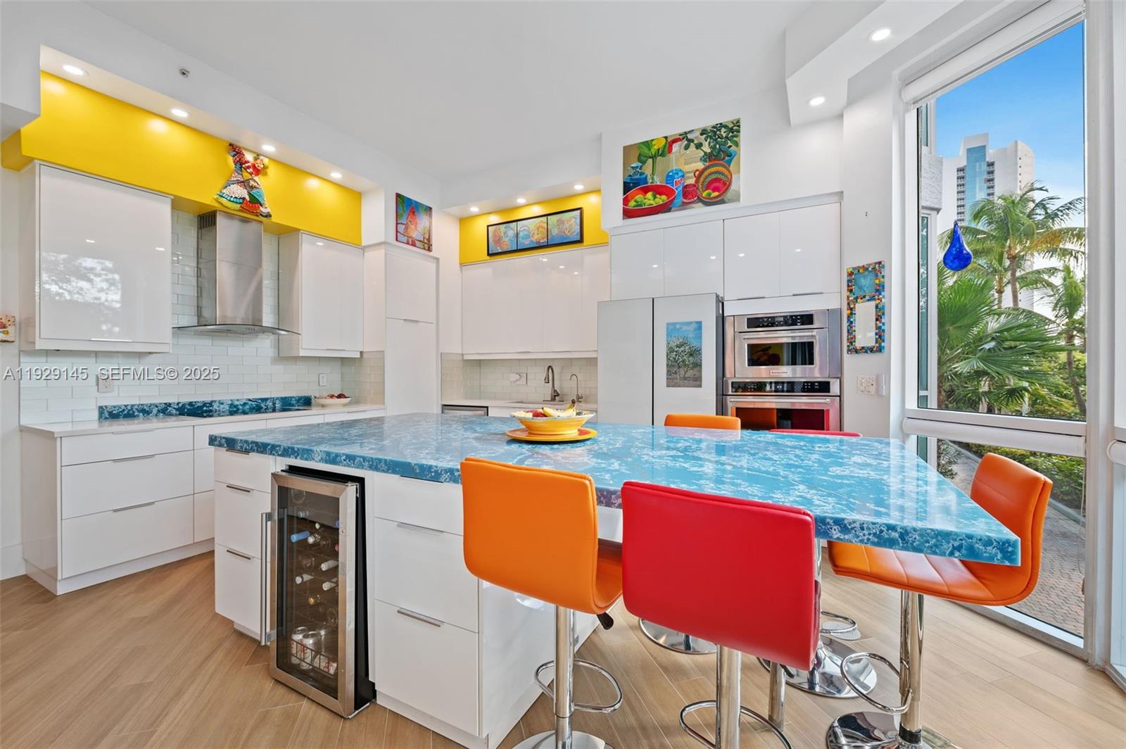 Photo of 16400 Collins Ave  (16400), Sunny Isles Beach, Florida, 33160 - 