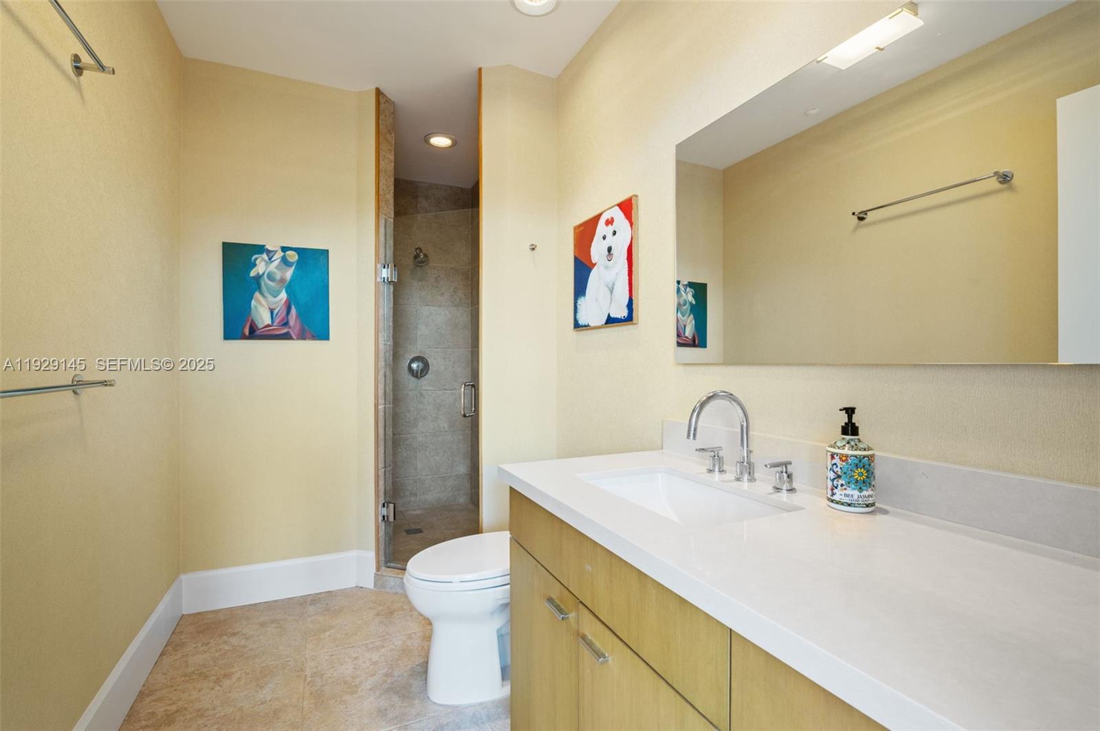 Photo of 16400 Collins Ave  (16400), Sunny Isles Beach, Florida, 33160 - 