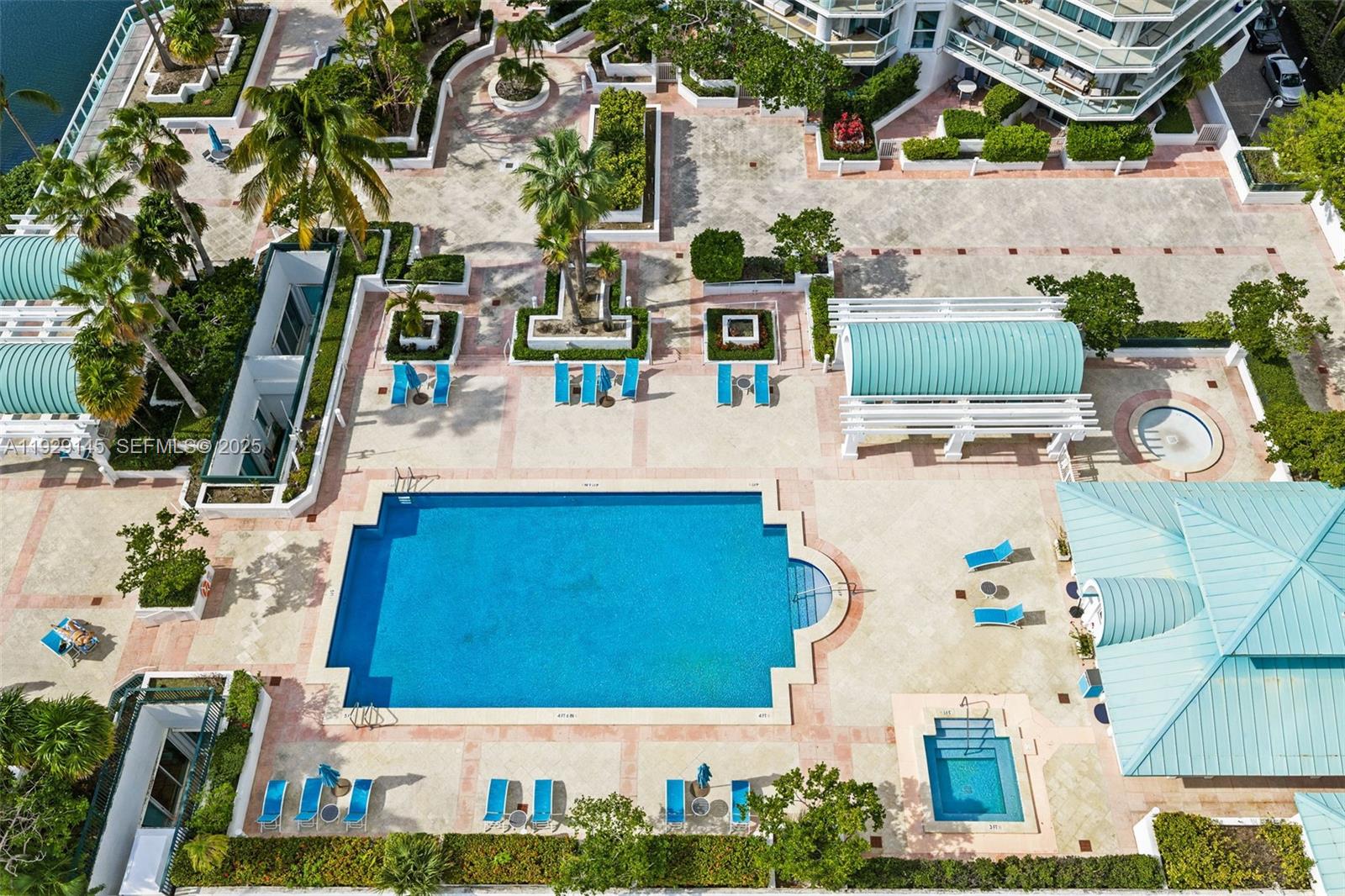 Photo of 16400 Collins Ave  (16400), Sunny Isles Beach, Florida, 33160 - 