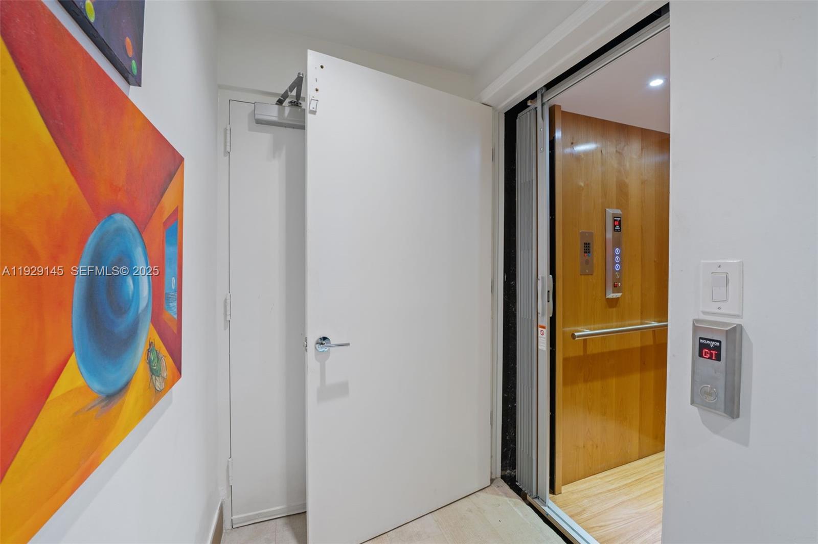 Photo of 16400 Collins Ave  (16400), Sunny Isles Beach, Florida, 33160 - 