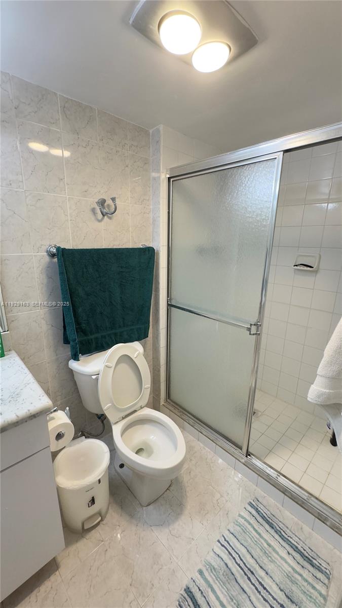 Photo of 3401 Country Club Dr #207, Aventura, Florida, 33180 -