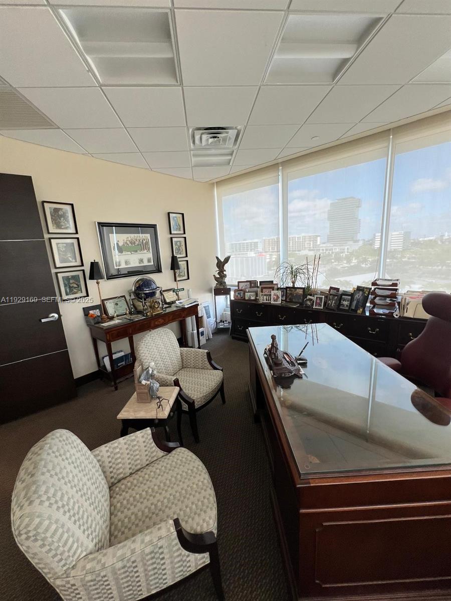 Подробнее / кв.футов $ 2025-12-11 0 Фото