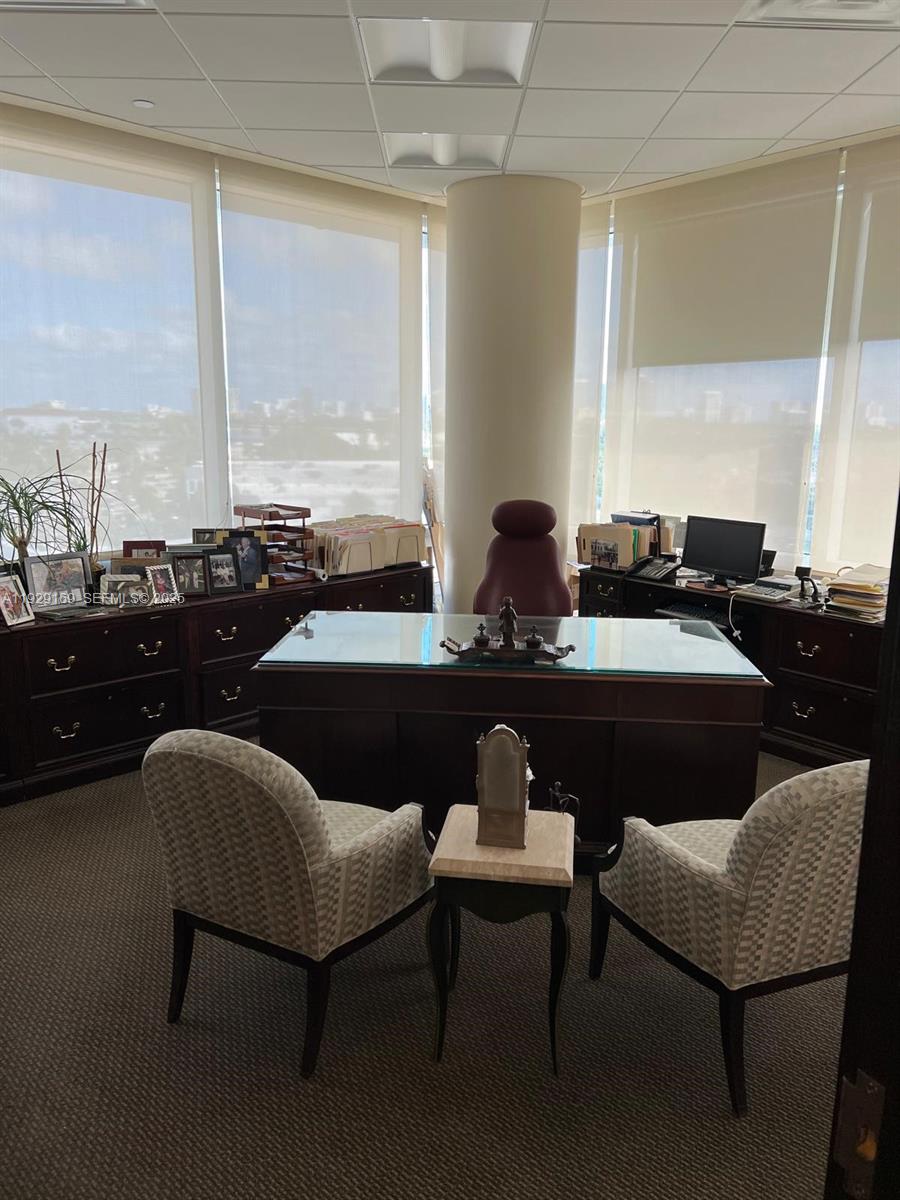 Подробнее / кв.футов $ 2025-12-11 0 Фото