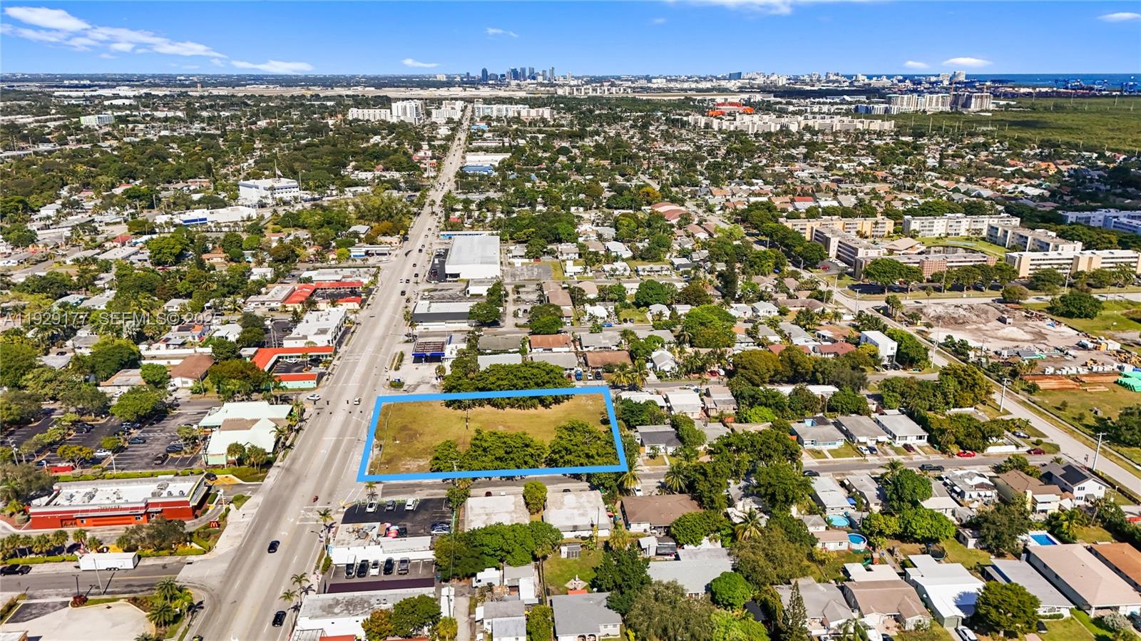 See details / sq. ft. $ 2025-12-11 0 Photo