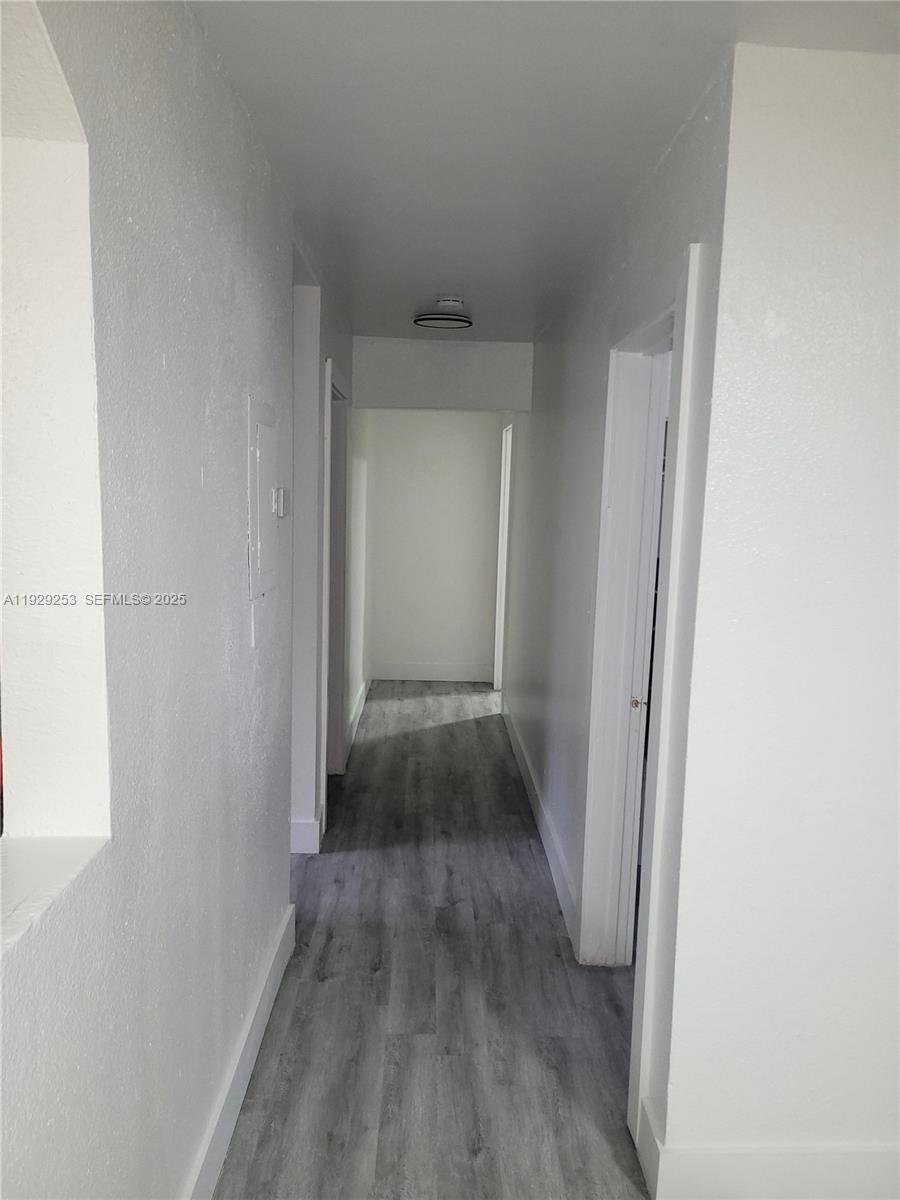   /  1560 sq. ft. $ 2025-12-29 0 foto