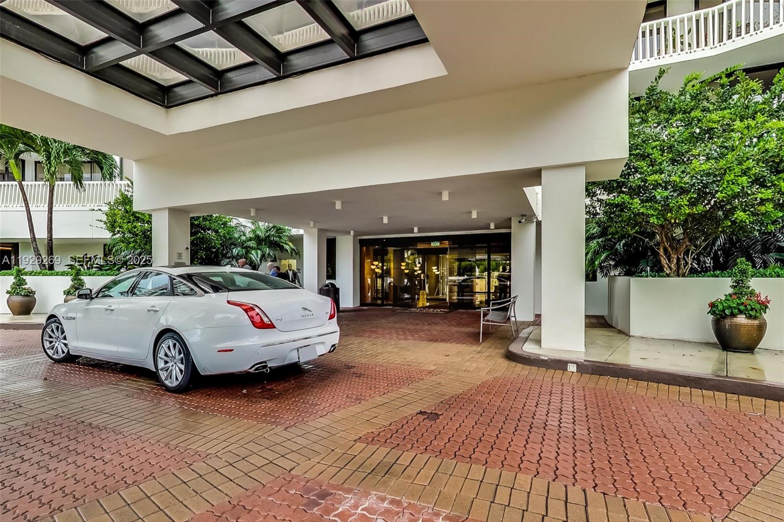 506 3 / 3 1520 кв.футов $ 2025-12-11 0 Фото