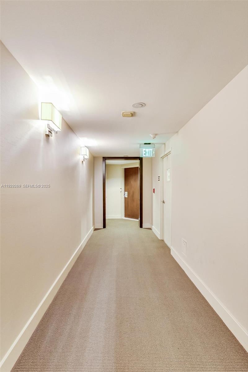 506 3 / 3 1520 кв.футов $ 2025-12-11 0 Фото