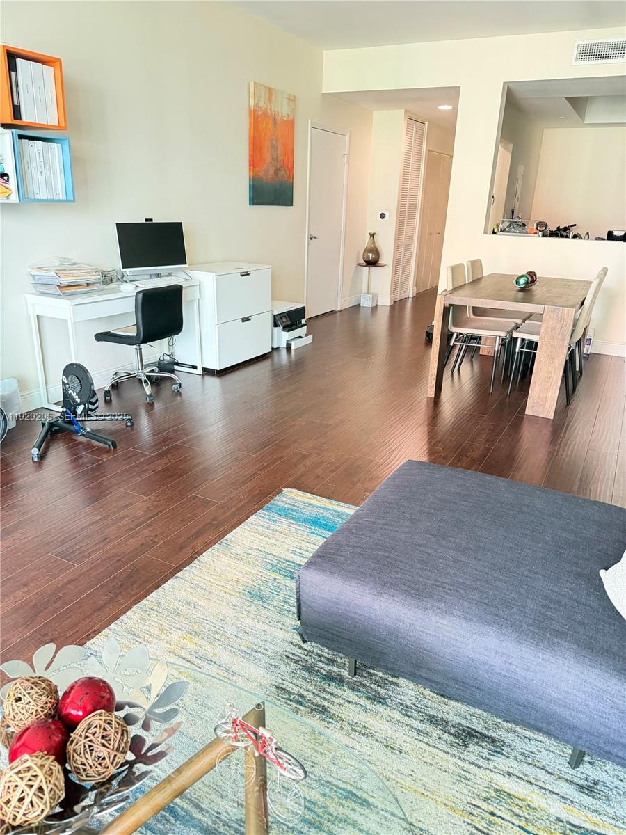 Photo of 3340 190th St  #608, Aventura, Florida, 33180 - 