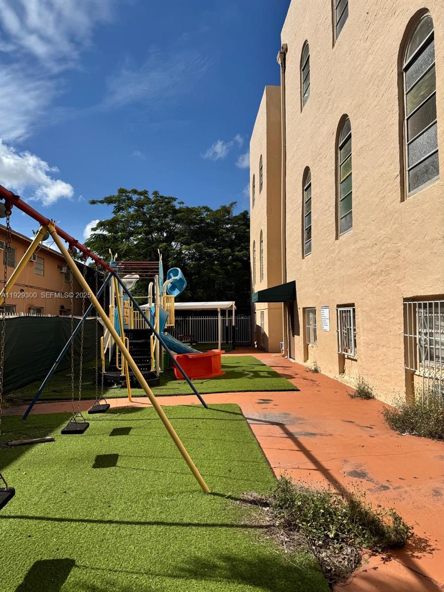 Подробнее / кв.футов $ 2025-12-11 0 Фото