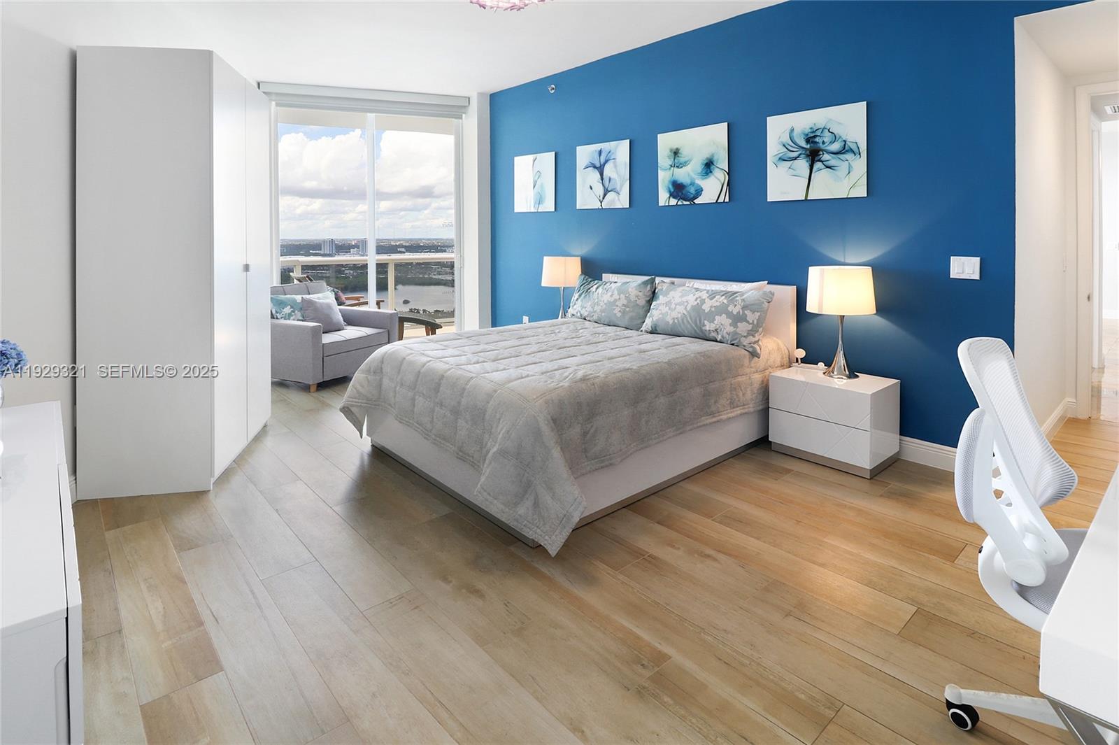 Ver detalles 3005 2 / 2 1435 sq. ft. $ 2025-12-11 0 foto