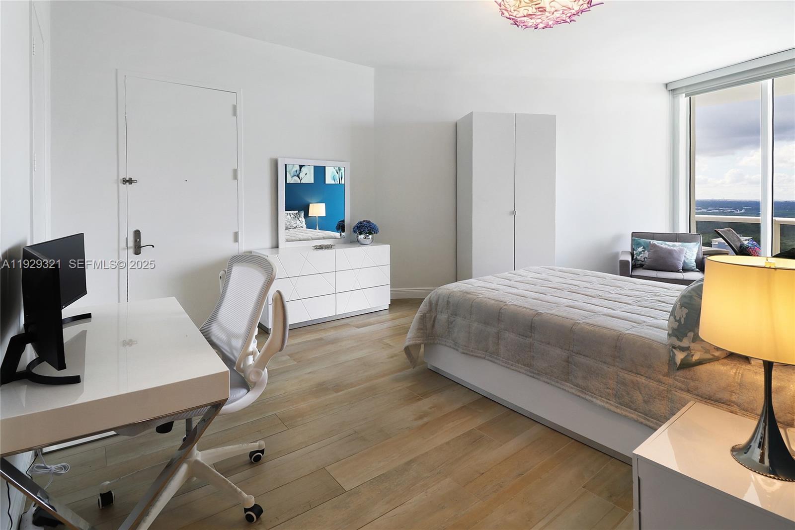 Ver detalles 3005 2 / 2 1435 sq. ft. $ 2025-12-11 0 foto